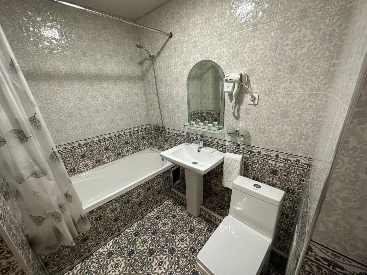 Antique Hotel Imran Bukhara Exterior photo