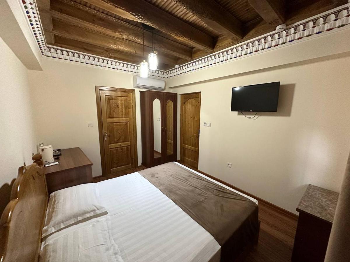 Antique Hotel Imran Bukhara Exterior photo