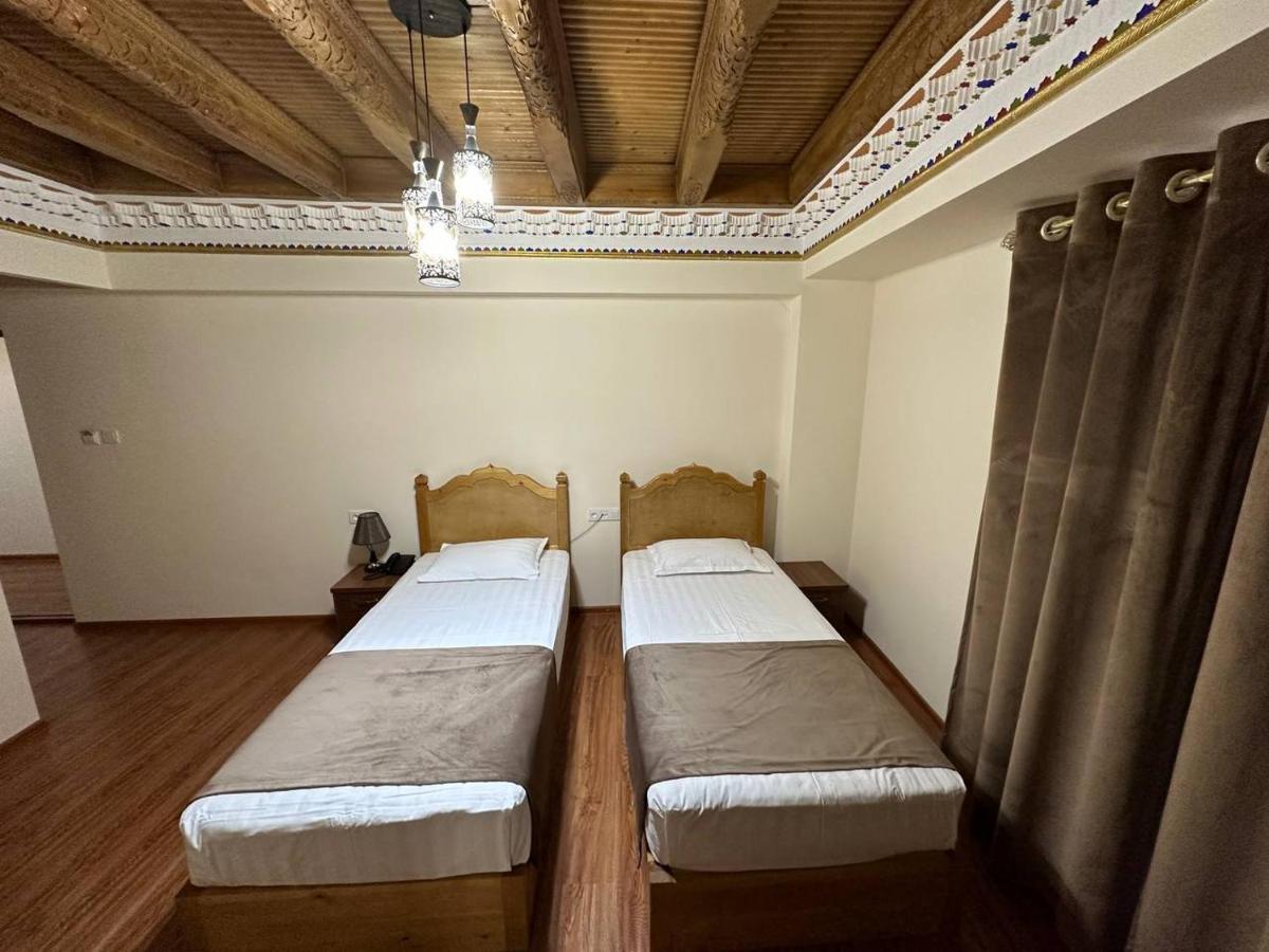Antique Hotel Imran Bukhara Exterior photo